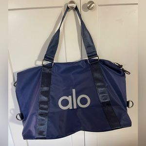 Alo yoga duffle bag